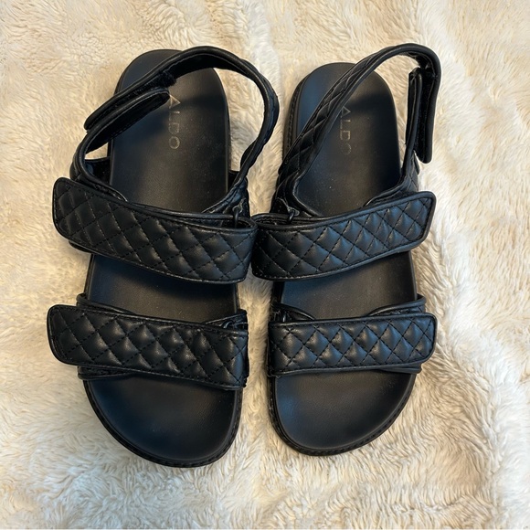 ALDO Dad Sandals - Picture 5 of 5